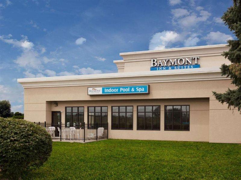 Baymont By Wyndham St. Joseph/Stevensville Eksteriør bilde
